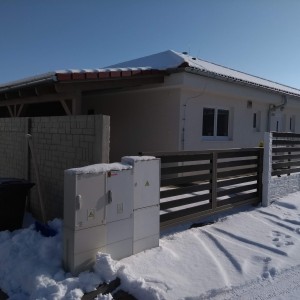 Přízemní bungalov postavený jako dřevostavba v Křižanovicích