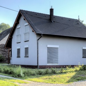 Nízkoenergetický podkrovní rodinný dům postavený jako dřevostavba